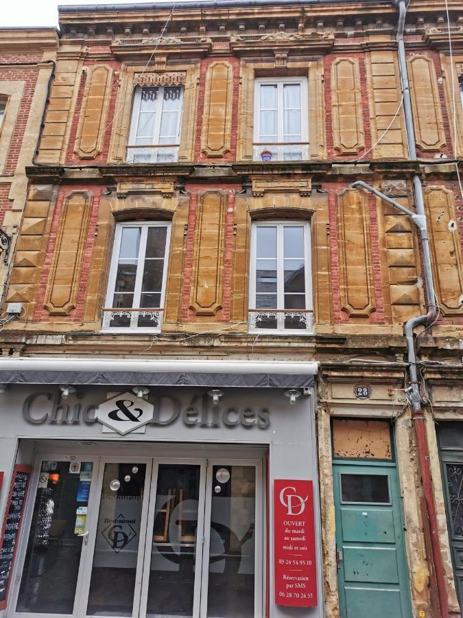 Apartament Au Gentleman Cambrioleur Charleville-Mézières Zewnętrze zdjęcie